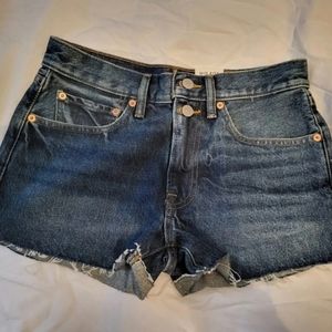 LUCKY BRAND JEANS high rise short shorts double button sz 2 / 26 NEW WITH TAGS